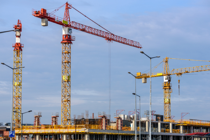 The Best Ways to Attract and Retain Talent in Construction